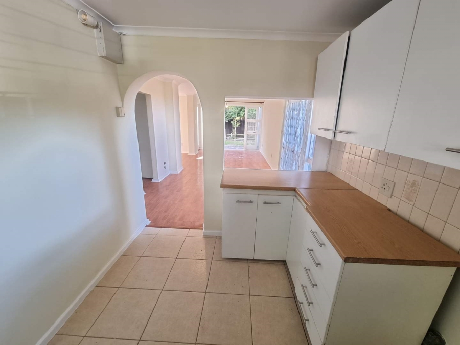 To Let 3 Bedroom Property for Rent in Flamingo Vlei Western Cape